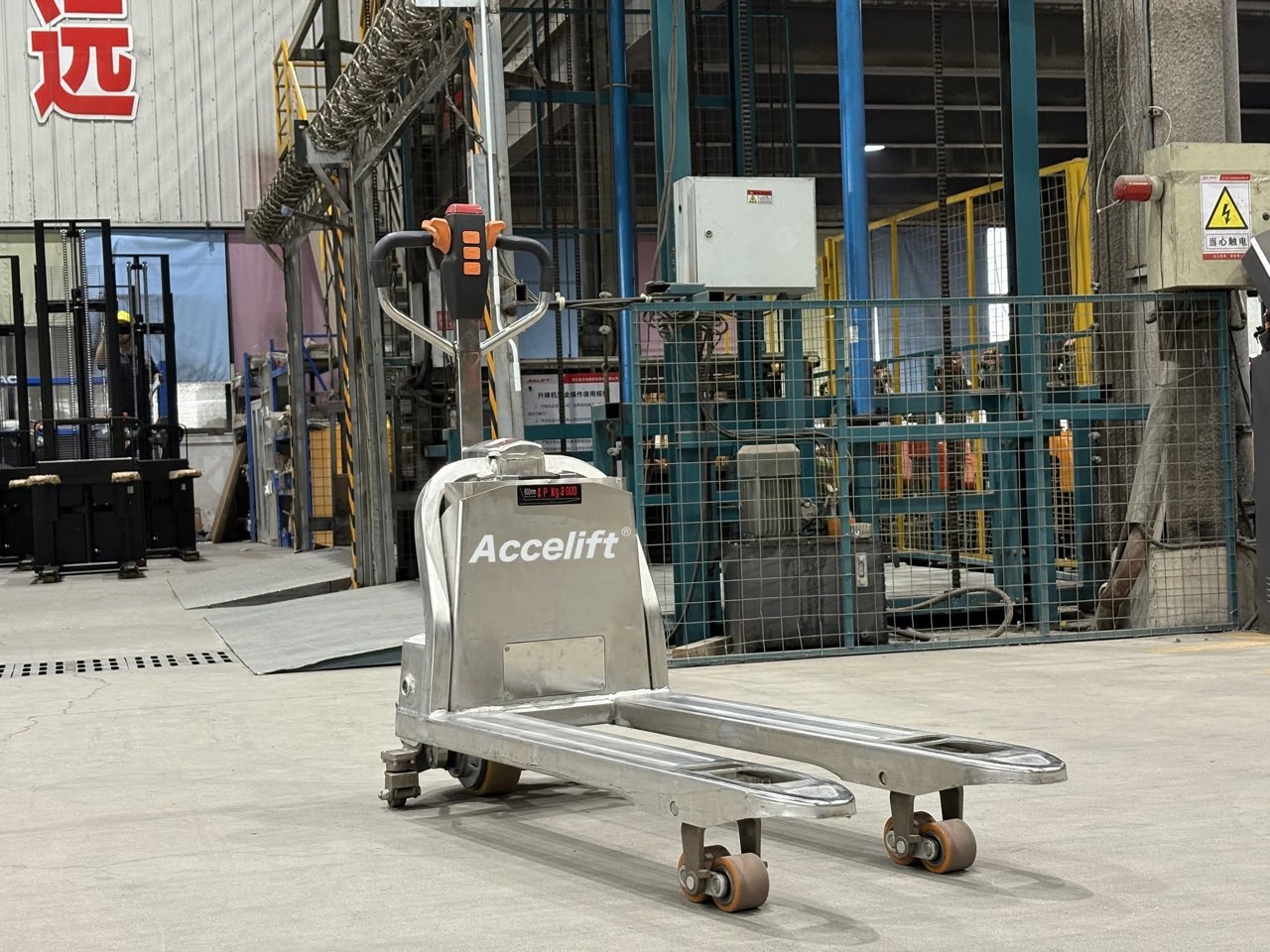 A special-build Accelift electric pallet truck on the plant floor